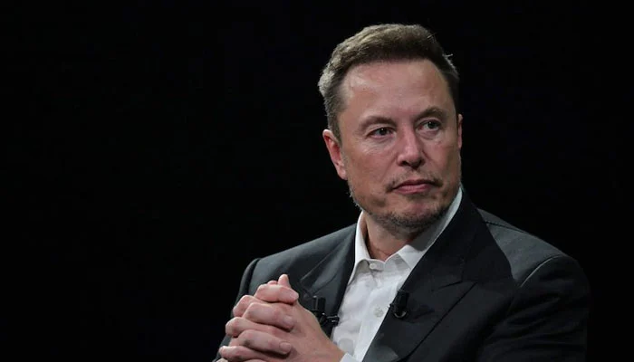 Elon Musk :Bernard Arnault, the head of LVMH (Louis Vuitton Moët Hennessy) has surpassed Tesla's Elon Musk to become the richest person in the world.